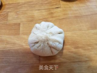 蒲公英猪肉馅包子的做法步骤:11