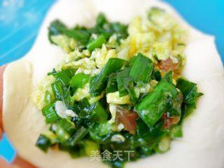 韭菜鸡蛋肉馅包子的做法步骤:8