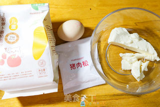 9个月以上肉松豆腐甜甜圈松饼的做法步骤：1