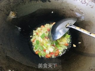 韭菜炒凉粉的做法步骤：4