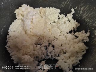 菜心牛肉炒饭的做法步骤:2
