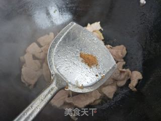 尖椒炒肉的做法步骤：7