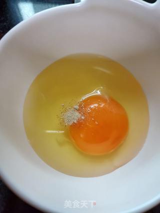 榨菜蒸蛋的做法步骤:2