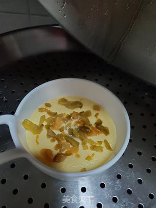 榨菜蒸蛋的做法步骤:7