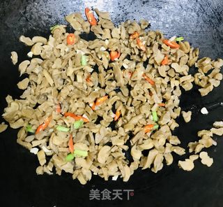 萝卜干炒肉末的做法步骤：5