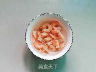 粉丝虾米芹菜汤的做法步骤:2