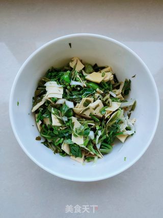 油泼香椿拌豆皮的做法步骤:13