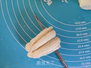 椒盐花卷的做法步骤:13