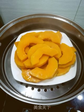 南瓜馍的做法步骤：1