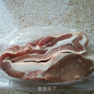 猪肉酸菜馅蒸饺的做法步骤:2