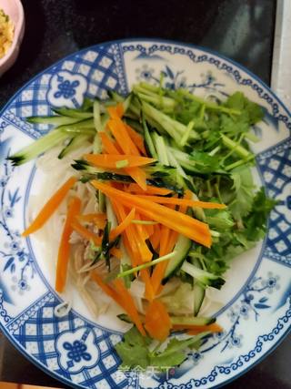 鸡丝拌面的做法步骤:4