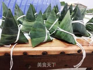 三角粽子的包法的做法步骤:11