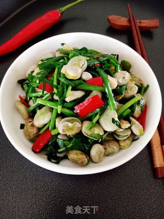 蚕豆炒韭菜的做法步骤:7