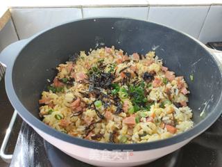 五彩缤纷蛋炒饭的做法步骤:8