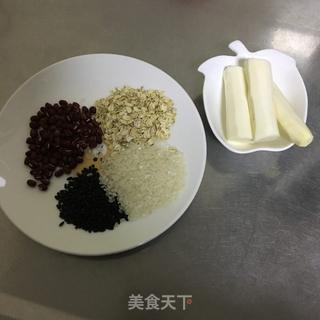 红豆山药黑米粥的做法步骤：1