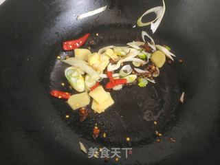 红焖肘子的做法步骤:7