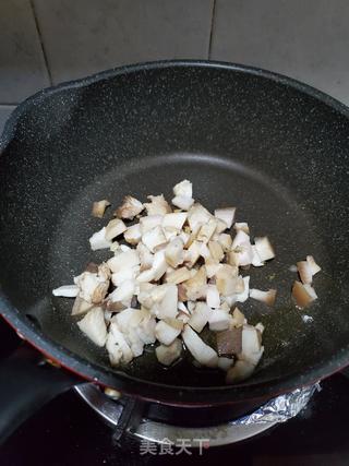 肥腊肉烧梅菜干的做法步骤:3