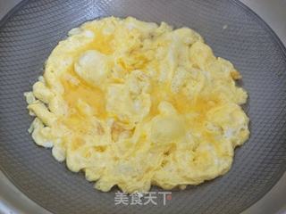 “ 春日应季美食 ”韭菜炒鸡蛋的做法步骤：5