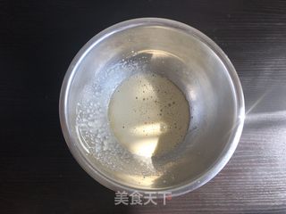 自制沙拉酱的做法步骤：3