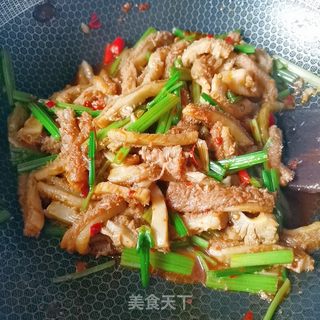 芹菜梗爆炒牛肚的做法步骤:10