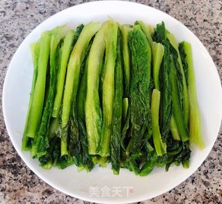 蚝油蒜蓉油麦菜的做法步骤：5