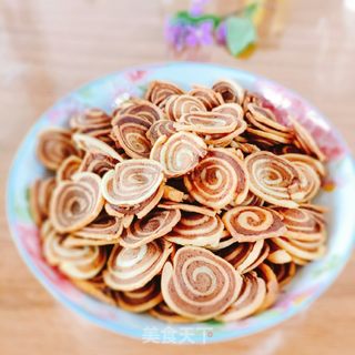 奶香枣泥猫耳朵的做法步骤：13