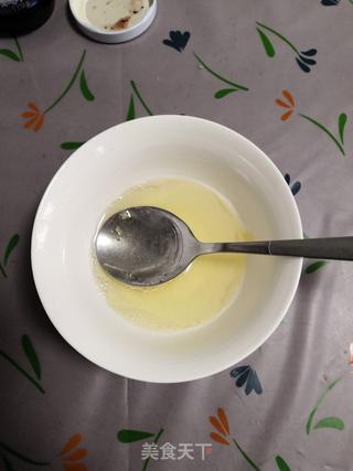 红丝绒蓝莓慕斯的做法步骤:2