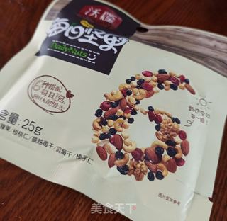坚果水果沙拉的做法步骤：3