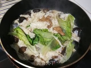 酥肉香菇豆皮汤的做法步骤:10
