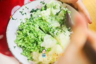 #肉松夹心蔬菜丸子的做法图解6
