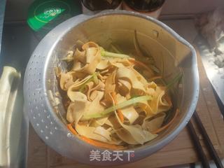葱油豆腐皮的做法步骤:9