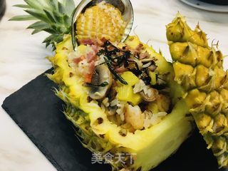 菠萝海鲜焗饭的做法步骤：7