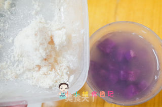 10个月以上紫薯谷物米粥的做法步骤:4