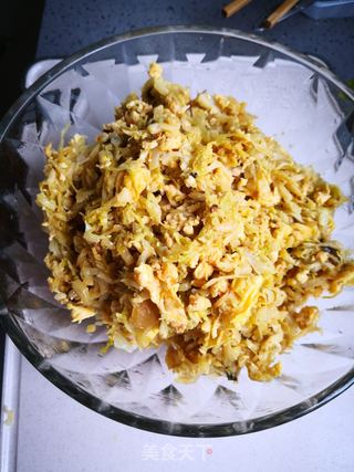 酸菜鸡蛋馅饺子的做法步骤:8