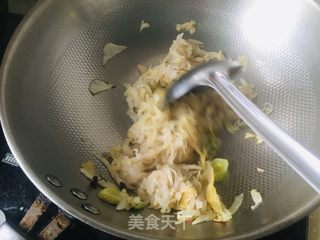 酸菜炒粉条的做法步骤：4