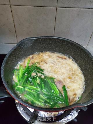 芋头米粉汤的做法步骤:11