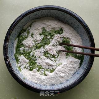 菠菜面的做法步骤:4