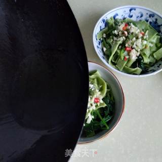 菠菜面的做法步骤:19