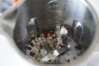 茯苓赤小豆薏米浆的做法步骤:5