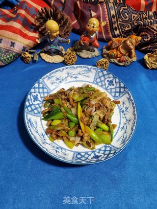 大葱黄豆酱炒肉丝的做法步骤：10