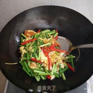 蒜苔炒鸡蛋的做法步骤:9