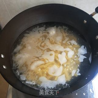 鸡蛋炒意面的做法步骤:2