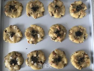 核桃酥的做法步骤：9