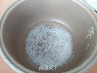 黑枸杞血燕麦粥的做法步骤:2