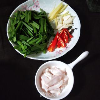 韭菜炒豆芽的做法步骤:4