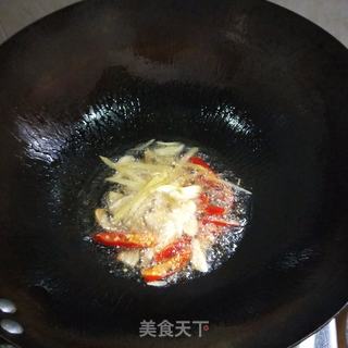 韭菜炒豆芽的做法步骤：6