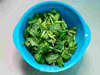 芹菜香菇瘦肉汤的做法步骤:4