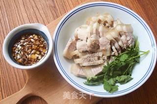 蒜泥白切肉的做法步骤:5