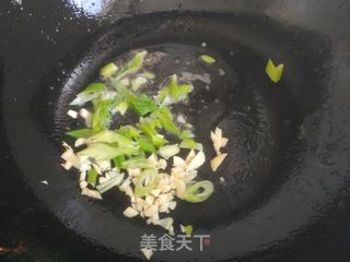 菠菜木耳炒鸡蛋的做法步骤：8