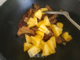 糖醋菠萝排骨的做法步骤:12